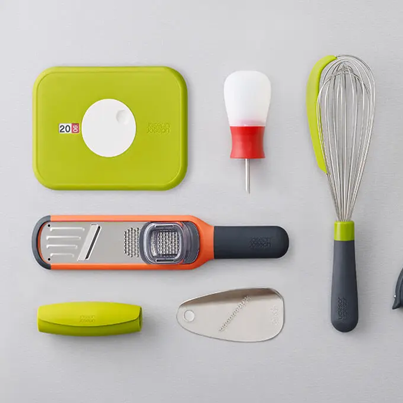 Plastic & LSR Overmolding for Kitchenware Product Manufacturing2