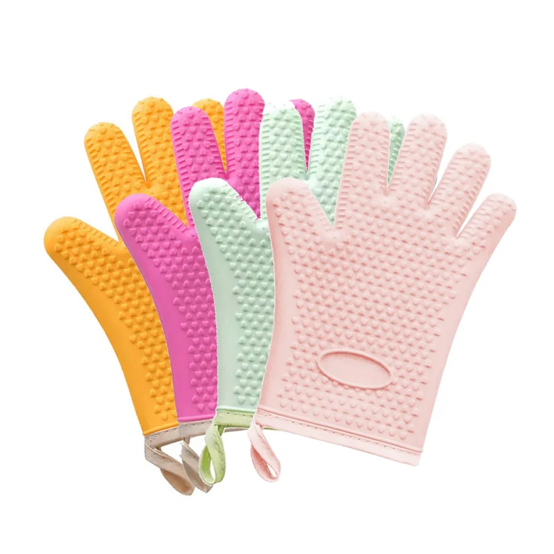 Why Silicone Gloves Are Essential for a Safer, More Efficient Kitchen5