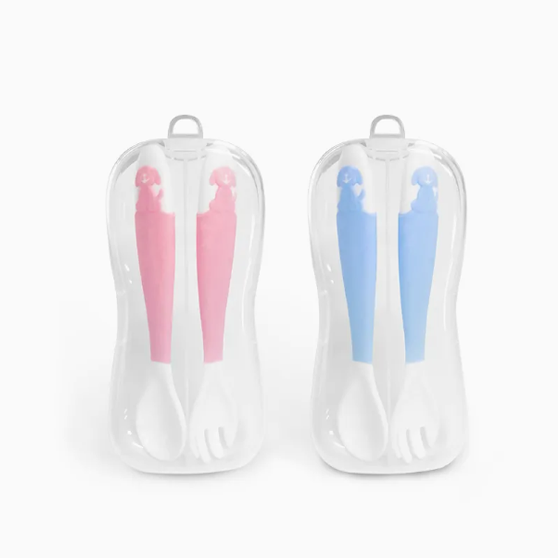Custom Food Grade Silicone Spoons for Baby Training Suppliers2