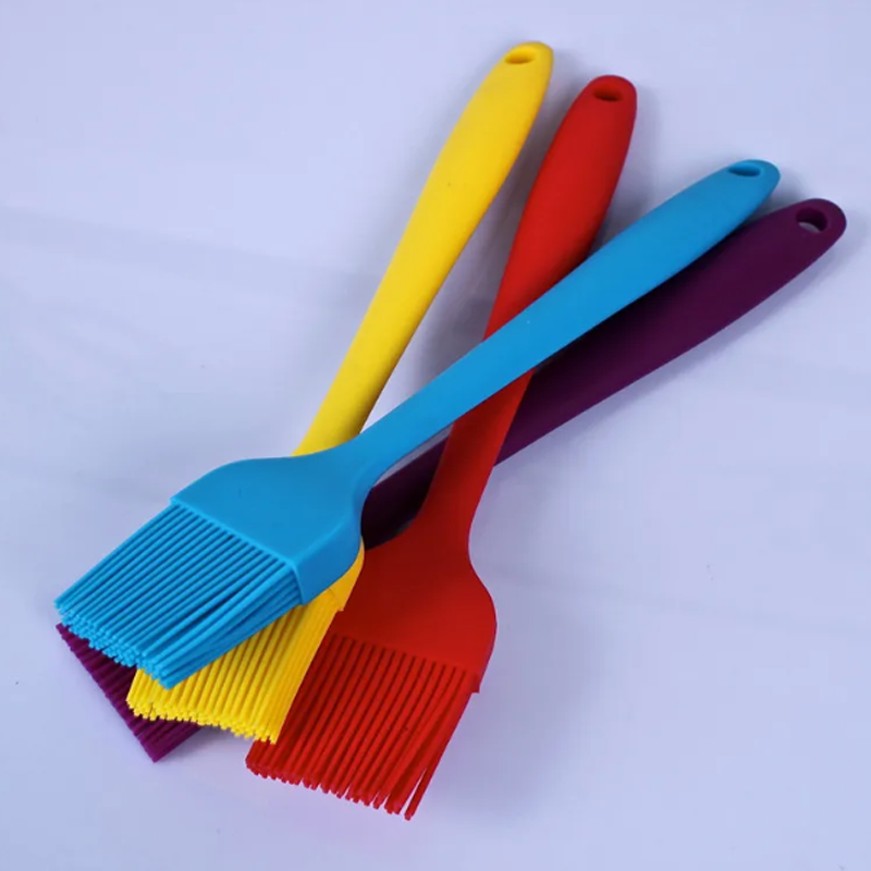 Customized High Quality Food Grade Silicone Basting Oil Brush Manufacturing1